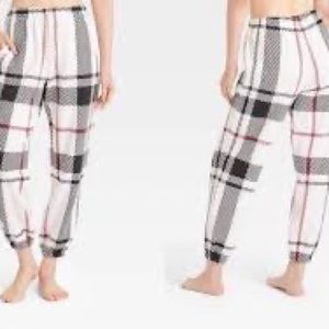 NWT Plaid Lounge Jogger Pants